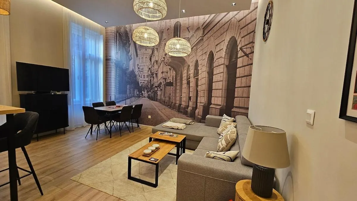 Central Elegance Budapest Hungary